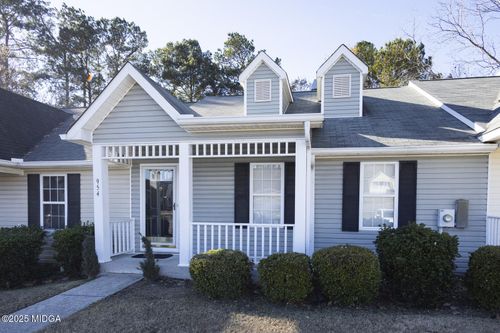 954 Greystone Ct, Macon, GA, 31204-1095 | Card Image