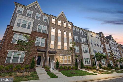 14917 River Walk Way, WOODBRIDGE, VA, 22191-5989 | Card Image