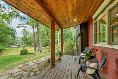 125 Castle Hill Rd, Windham, NH, 03087-1762 | Card Image