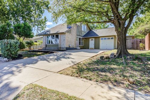 4011 Hillside Dr, Round Rock, TX, 78681-3631 | Card Image