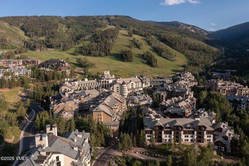 r-407-210 Offerson Rd, Beaver Creek, CO, 81620-5401 | Card Image