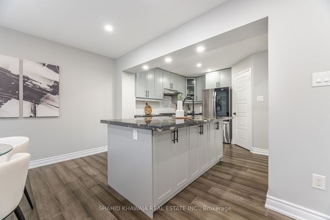 458 Pozbou Cres, House other with 6 bedrooms, 4 bathrooms and 2 parking in Milton ON | Image 18