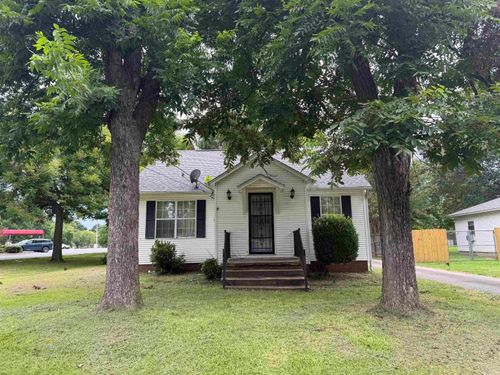 313 N Cherry St, Beebe, AR, 72012-3023 | Card Image
