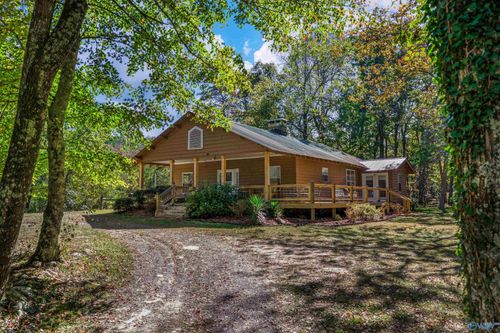 20600 Scenic Hwy, Mentone, AL, 35984-2423 | Card Image