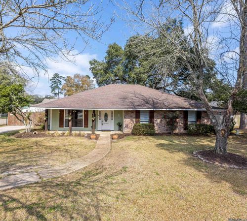 18025 Burnham Way, Greenwell Springs, LA, 70739-4705 | Card Image