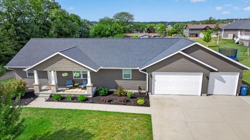 220 6th St, Fulton, IL, 61252-1410 | Card Image