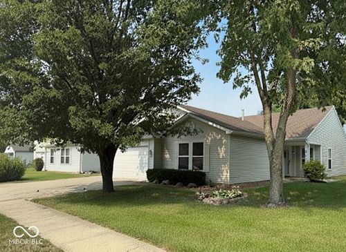 6816 Minnow Dr, Indianapolis, IN, 46237-8488 | Card Image