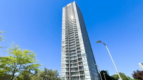 2710-13618 100 Ave, Surrey, BC, V3T0A8 | Card Image