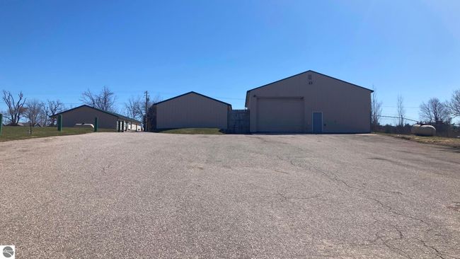 9821 N Us Highway 31, Home with 0 bedrooms, 0 bathrooms and null parking in Ellsworth MI | Image 8