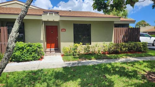 164-164 Meadows Dr, Boynton Beach, FL, 33436-9138 | Card Image