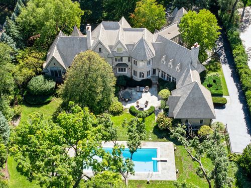 3102 White Oak Ln, Oak Brook, IL, 60523-2515 | Card Image