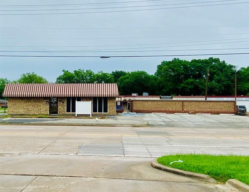 918 N Dallas Ave, Lancaster, TX, 75146-1616 | Card Image