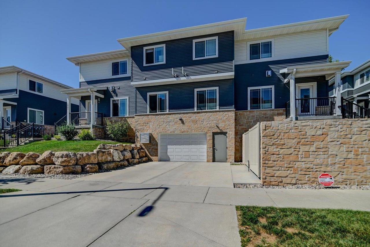 Windsor Ave, Cottage Grove, WI 53527