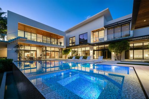 4780 Sw 86th Ter, Miami, FL, 33143-8606 | Card Image