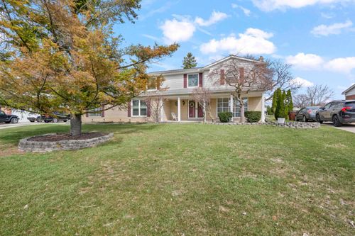 2593 Sandy Creek Dr, Shelby Township, MI, 48316-3854 | Card Image