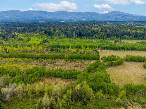 3554 Piercy Rd, Courtenay, BC, V9N2Y1 | Card Image