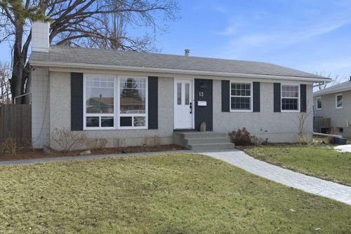 13 Ockley Close, Red Deer, AB, T4N5A9 | Card Image