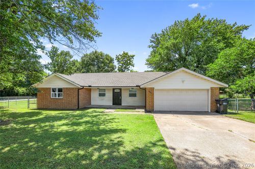 485 S Maple Street, Oologah, OK, 74053 | Card Image