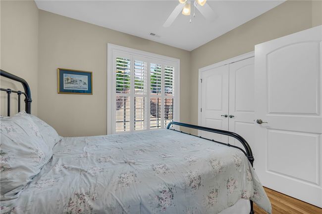 Guest Bedroom 1 | Image 23