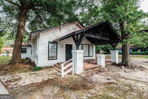 207 Carver Dr, Fort Valley, GA, 31030-4469 | Card Image