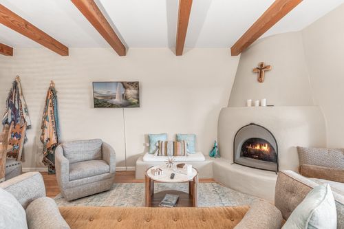 c-103-442 Greg Avenue Avenue, Santa Fe, NM, 87501 | Card Image