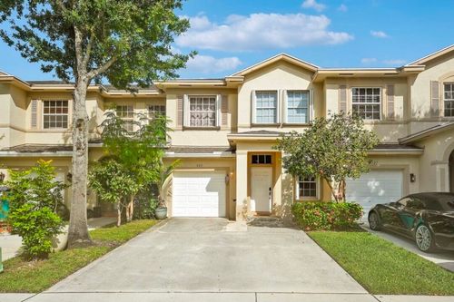 323-323 Spruce St, Boynton Beach, FL, 33426-9359 | Card Image