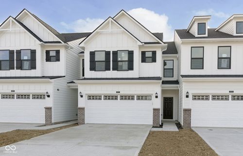 9795 Behner Dr, Indianapolis, IN, 46250-3042 | Card Image