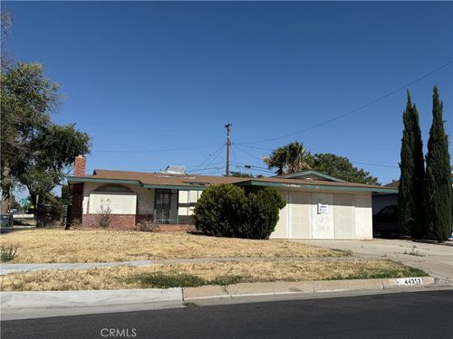 44352 Kirkland Ave, Lancaster, CA, 93535-3625 | Card Image