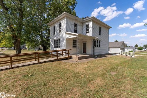 208 E Division St, Morning Sun, IA, 52640-7622 | Card Image