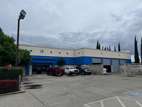 1275 Venture Ln, Turlock, CA, 95380-5700 | Card Image