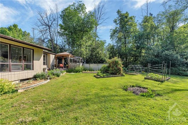 212 Arcand Rd, House other with 3 bedrooms, 3 bathrooms and 5 parking in Kemptville ON | Image 26
