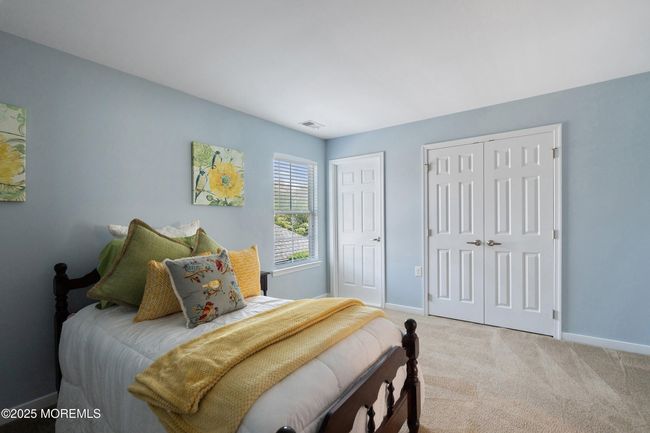 19 E Francesa Ct, Home with 3 bedrooms, 3 bathrooms and null parking in Farmingdale NJ | Image 35