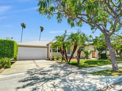 5072 Gardenia, Long Beach, CA, 90807 | Card Image