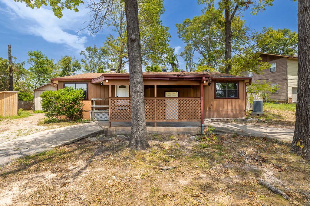 Gentilly Rd, Rogers, AR 72758