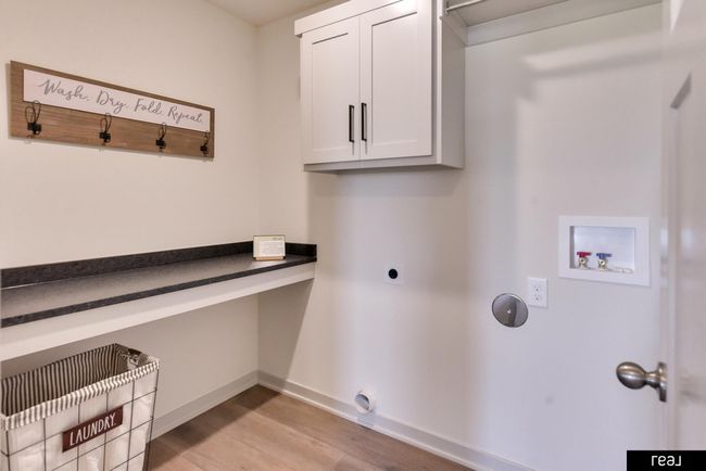 5413 N 191 St St, House other with 4 bedrooms, 4 bathrooms and 3 parking in Elkhorn NE | Image 30