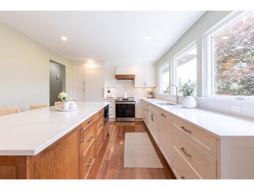 11045 Southridge Road, Delta, BC, V4E2M3 | Card Image