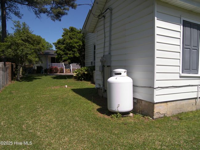 223 E Railroad St, Home with 2 bedrooms, 2 bathrooms and null parking in Spring Hope NC | Image 4