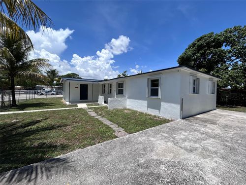 1835 Nw 122nd St, Miami, FL, 33167-2172 | Card Image