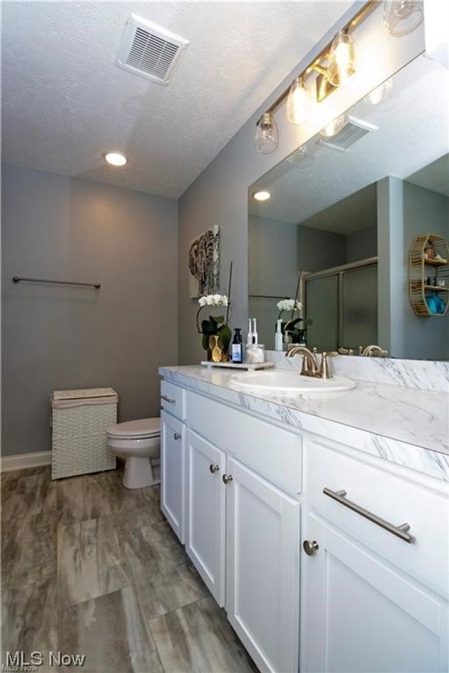 2343 Pebble Brook Path, House other with 3 bedrooms, 3 bathrooms and null parking in Orrville OH | Image 17