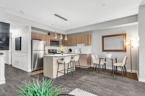 9-198 Pine Grove Rd, Vaughan, ON, L4L0H8 | Card Image