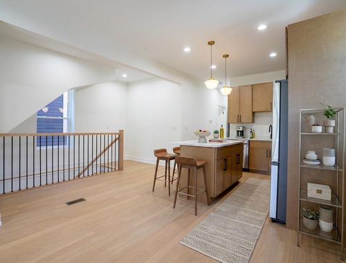 3608 W Wolfram St, Chicago, IL, 60618-7318 | Card Image