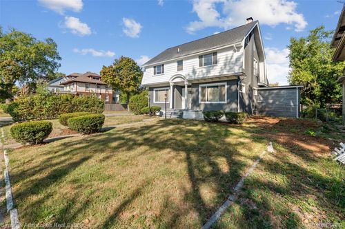 93 Massachusetts St, Highland Park, MI, 48203-3538 | Card Image