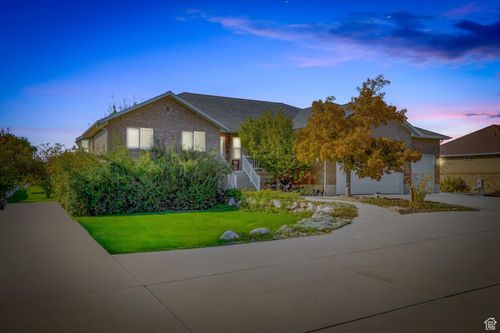 3011 N 1000 W, Pleasant View, UT, 84414-2150 | Card Image
