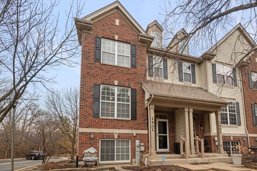 1401 S Fairfield Ave, Lombard, IL, 60148-4669 | Card Image