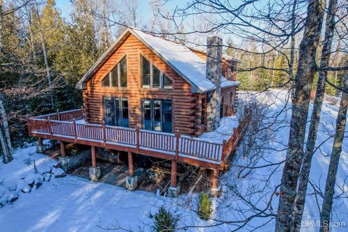 5275 Chaison 23.5 Road, Gladstone, MI, 49873 | Card Image