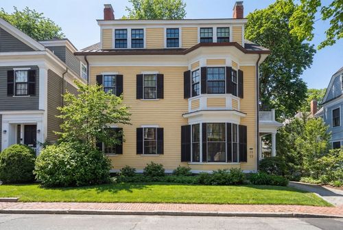 1-11 Hilliard St, Cambridge, MA, 02138-4938 | Card Image