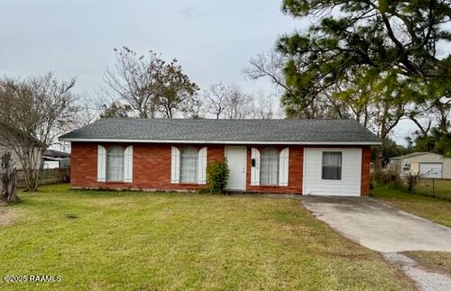 719 Wattigny St, Jeanerette, LA, 70544-5605 | Card Image