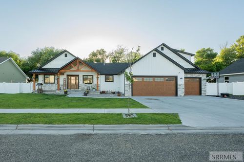 1261 Trappers Rdg, Ammon, ID, 83401-1393 | Card Image