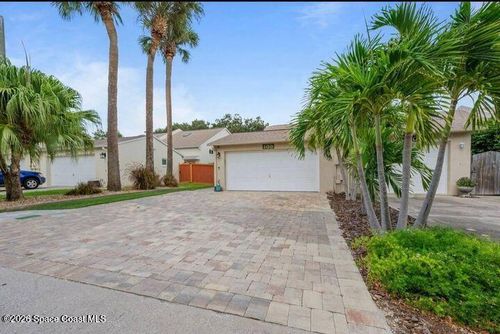 108 Washington Ave, Cape Canaveral, FL, 32920-2818 | Card Image