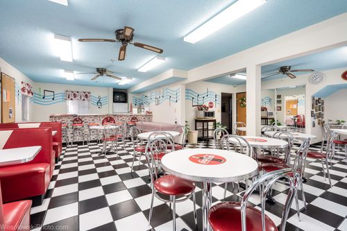 apt-109-3305 Sunset Ave, Waukegan, IL, 60087-3410 | Card Image